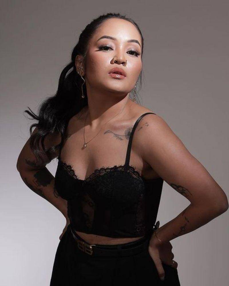 Instagram.com/bellzky16